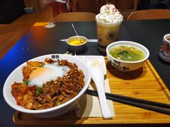 -熊吞·大碗丼烧肉饭(西市场嘉华店)