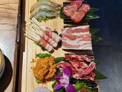 -明洞阿姨·韩式酱蟹烤肉·创意料理(三元桥店)