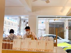 -Cafe on warm(丹霞店)