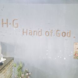 -HG美发设计沙龙