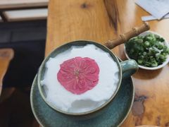 -桥香园过桥米线(国贸店)