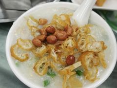 艇仔粥-穗银肠粉店(东川路店)