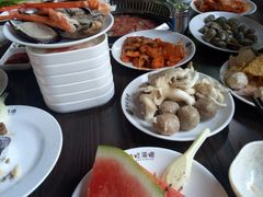 -海吃海喝海鲜烤肉餐厅