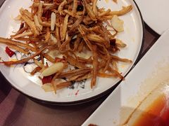 -湖泉水云间餐厅·弥勒地道菜(B座店)