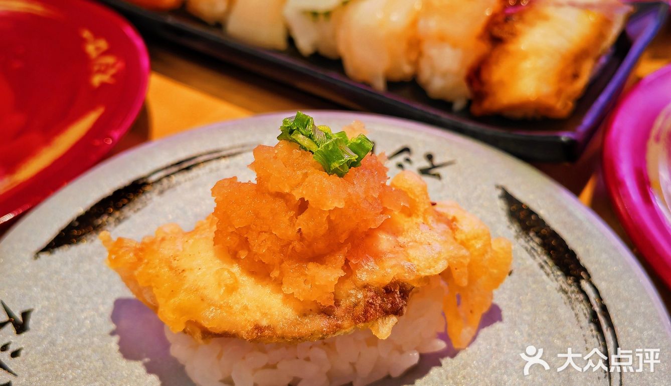 一碟10R性价比寿司🍣|他们家又出新品拉！🙌
