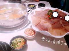 秘制牛杂锅-左庭右院鲜牛肉火锅(浦江欢乐颂店)