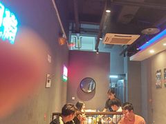 -老街烧烤大排档·地道湖北菜·龙虾馆(汉口火车站店)