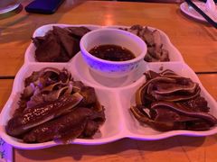 -旺角小渔村·海肠捞饭开创者(环山路店)