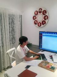 -亲吻宝贝儿童摄影