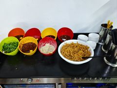 -京容合·老北京烧饼夹肉(珠江八区店)