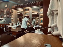 -CUTMAN男士理发