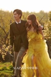 -雪中彩影婚纱摄影·微光艺术中心