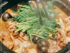 -食爺炭炉鸡煲·烧烤