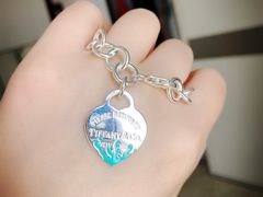 -Tiffany & Co.蒂芙尼
(广州太古汇店)