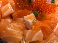三文鱼火山丼-魔丼屋(日月光店)