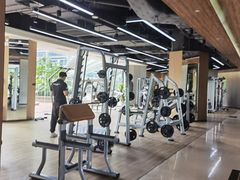 -威克健身游泳(万菱汇店)