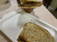 肥肠火烧-宝光熏肉鞋底火烧(新街口店)