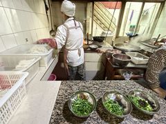 -正宗杨记普洱酸醋米线(总店)
