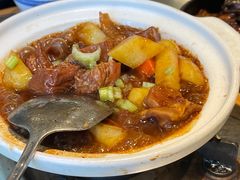 牛腩牛杂煲-潮界(LU·ONE凯德晶萃广场店)