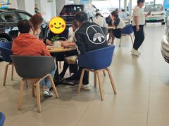 -上汽大众4S店(上海冠松店)