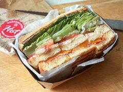 俱乐部三明治-巴黎贝甜(大宁国际商业广场店)