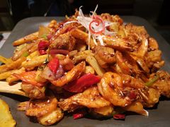 炭火干锅鱿鱼+虾-炭舍干锅·烤鱼(扬名广场店)