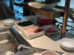 -海底捞火锅鲜切牛肉主题店(长寿路店)