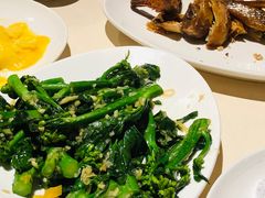 -琥珀·原创臻选店(维家思店)