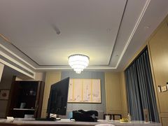 -威海铂丽斯国际大酒店(威海高铁站店)