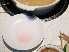 -三人行骨头王火锅(长寿店)