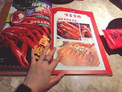 -沪小胖小龙虾(淮海中路旗舰店)
