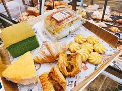 -昆明冠生园·蛋糕·面包(南强街店)