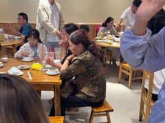 -乡土特色.冷锅鱼.牦牛肉汤锅