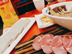 装莽老肉片-巴九门老火锅(来福士打望店)