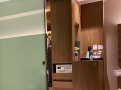 -上海滴水湖皇冠假日酒店