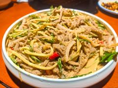 -老码头黑皮肘子锅包肉(赣水路店)