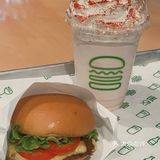 shake shack北京限定款奶昔冰糖葫芦
