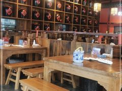 大堂-先启半步颠小酒馆(白麓里店)