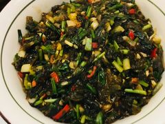 野荞头炒地皮菜-客家大院·非遗赣南客家菜(郁孤台店)