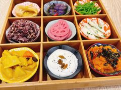 -轻蔬不用等·素食(江苏路店)