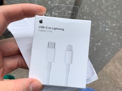 -Apple Store(Brisbane)