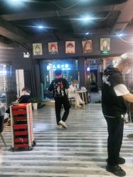 -菲拉派瑞连锁沙龙