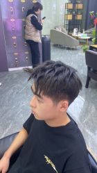 -藤野造型烫染·漂发