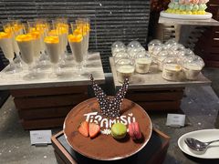 -BLU 全日制餐厅(上海安曼纳卓悦酒店)