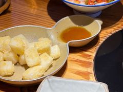 -野山舂·贵州现舂酸汤火锅(鸿通城店)