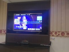 -唯爱KTV聚会餐厅(仙林东城汇店)