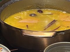 -喃喃椰·糟粕醋·椰子鸡火锅(七堡花园店)