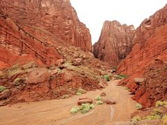 -天山神秘大峡谷