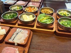 -银米·云南传统过桥米线(双廊黑金冠店)