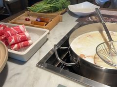 -尚尚仙·酸汤猪手·猪肚鸡火锅(华联万柳购物中心店)